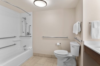 Standard Room, 2 Queen Beds, Accessible (Communications, Accessible Tub)