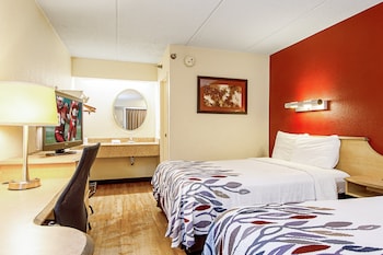 Standard Room, 2 Double Beds (Smoke Free)