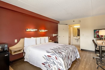 Superior Room, 1 King Bed, Accessible (Roll-In Shower, Smoke Free)