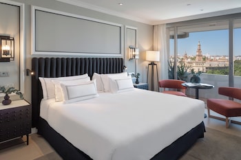 The Level, Suite, Terrace