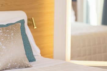 Superior Double Room, Balcony, City View
