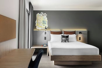 Executive Room, 1 Double Bed (Moxy Mega Sleeper)