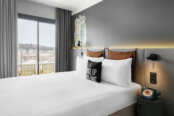 Executive Room, 1 Double Bed (Moxy Mega Sleeper)