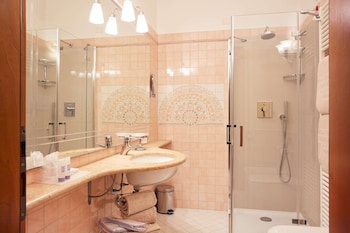 Classic Double or Twin Room