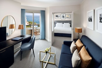 Suite, 2 Twin Beds (Top Floor)