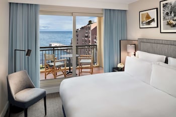 Suite, 1 Queen Bed (Lifestyle)