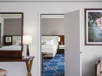 Grand Suite, 1 Bedroom, Terrace, Ocean View (1 King bed)