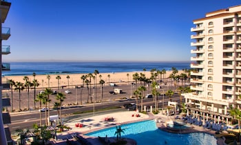 Room, 2 Queen Beds, Accessible, Ocean View (Hearing, Twin Dolphin Tower)