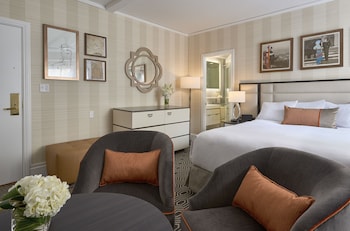 Superior Studio, 1 King Bed