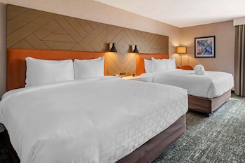 Room, 2 Queen Beds, Accessible Bathtub, Non Smoking