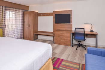 Premium Room, 1 King Bed, Balcony
