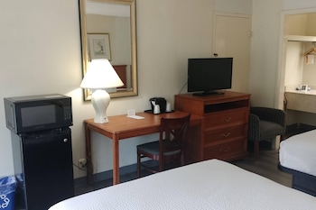 Room, 2 Double Beds, Non Smoking