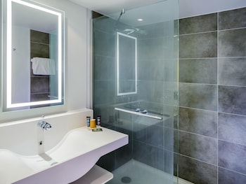 Superior room, 1 double bed and 1 sofa bed for 2 people