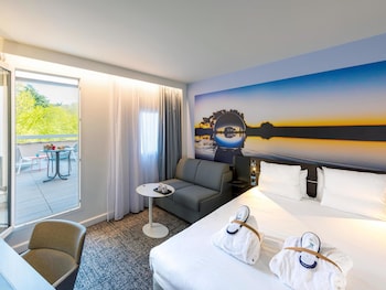 Executive Room, 1 Double Bed with Sofa bed, Balcony