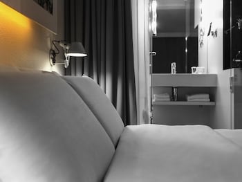 Classic Room, 1 Queen Bed