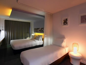 Triple Room, Multiple Beds (1 double and 1 single beds)