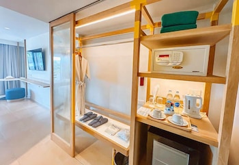 Superior Room, 2 Twin Beds, Garden View