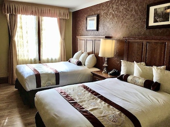 Room, 2 Double Beds, Non Smoking