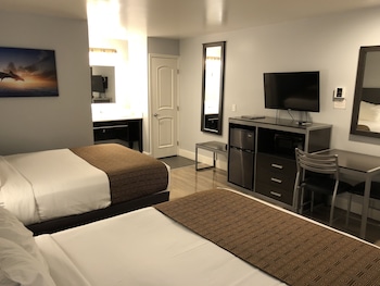 Room, 2 Queen Beds