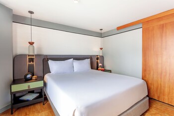 Junior Suite (New Style Extra Bed 3 Adults)