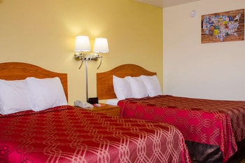 Standard Room, 2 Double Beds, Smoking