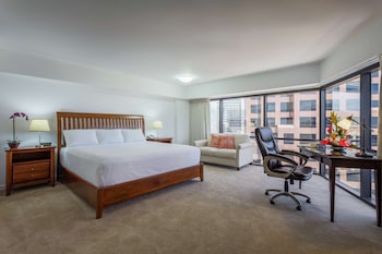 Deluxe Suite, Mountain View (Business)