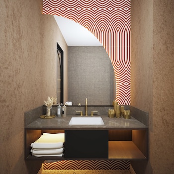 Junior Suite, 2 Queen Beds, Mobility Accessible, Bathtub