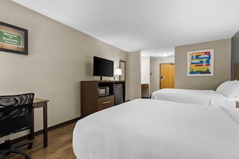Standard Room, 2 Queen Beds, Non Smoking