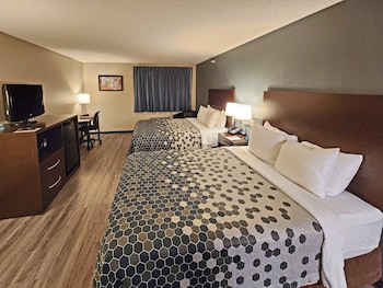 Room, 2 Queen Beds, Non Smoking