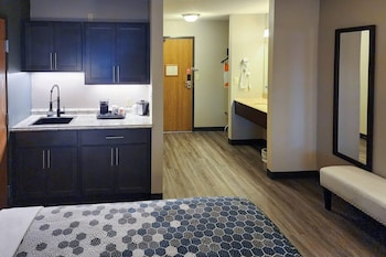 Room, 2 Queen Beds, Non Smoking
