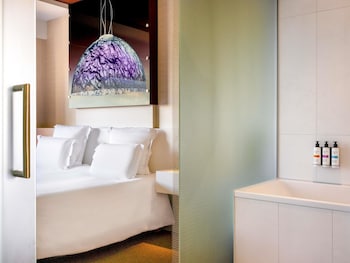 Executive Room, 1 King Bed
