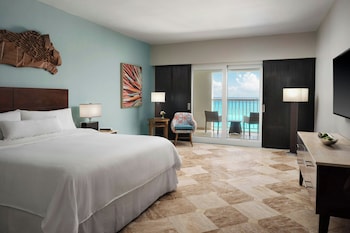 Deluxe Room, 1 King Bed, Ocean View