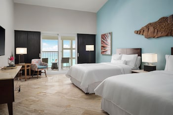 Deluxe Room, 2 Double Beds, Ocean View (Balcony)