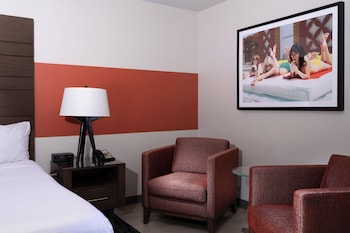 Luxe Room