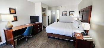 Standard Room, 1 King Bed, Non Smoking