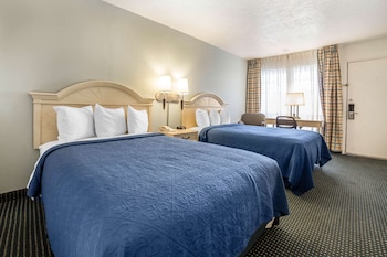 Standard Room, 2 Double Beds, Non Smoking