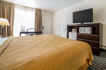 Standard Room, 1 King Bed, Non Smoking