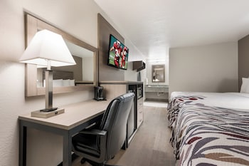 Deluxe Room, 2 Double Beds, Non Smoking (Renovated)