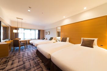 Luxury Quadruple Room, Non Smoking