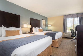 Room, 2 Queen Beds, Non Smoking