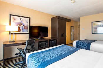 Room, 2 Queen Beds, Non Smoking (Main Floor)