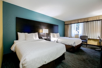 Standard Room, 2 Double Beds, Non Smoking