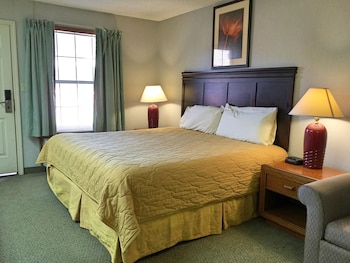 Suite, 1 King Bed, Non Smoking