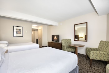 Room, 2 Queen Beds, Non Smoking