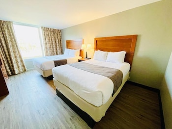Superior Room, Multiple Beds, Non Smoking (Kitchenette)