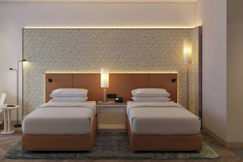 Room, 2 Twin Beds, Smoking, Poolside