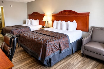Standard Room, 2 Queen Beds, Smoking