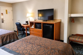 Standard Room, 2 Queen Beds, Accessible, Non Smoking
