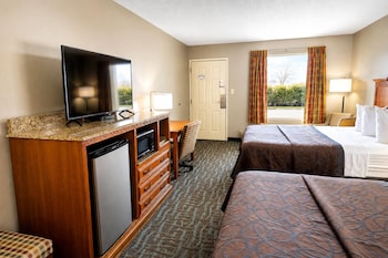 Suite, 2 Queen Beds, Non Smoking