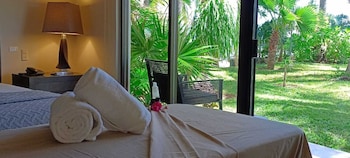 Luxury Junior Suite Lagoon View